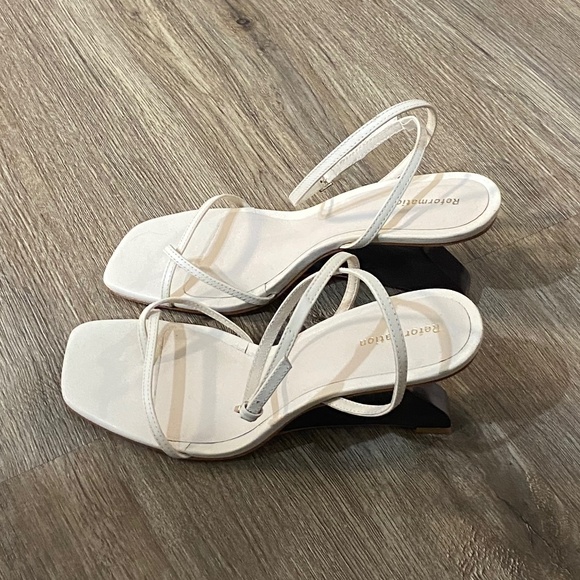 ✧ Reformation Emilia Heels ✧ - Picture 2 of 6